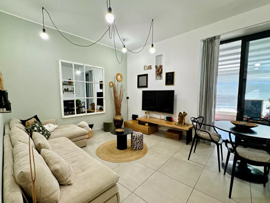 Immagine 12 di Casa indipendente in vendita  in VIA J.F. KENNEDY, 107 a Milazzo