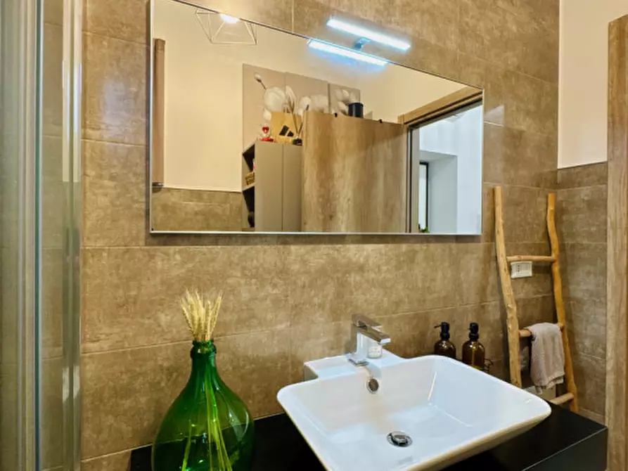 Immagine 15 di Casa indipendente in vendita  in VIA J.F. KENNEDY, 107 a Milazzo