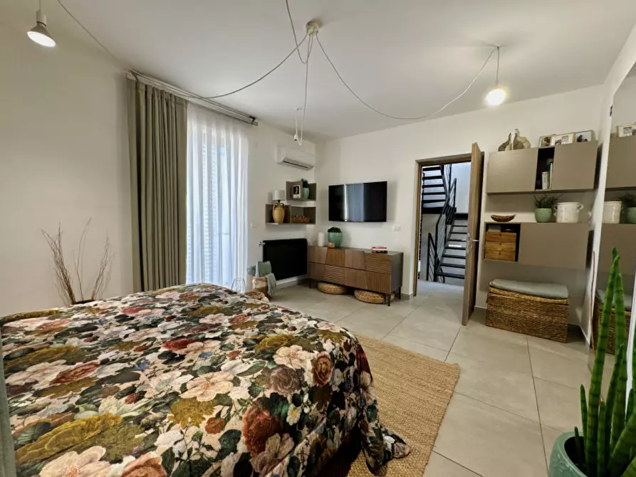 Immagine 34 di Casa indipendente in vendita  in VIA J.F. KENNEDY, 107 a Milazzo