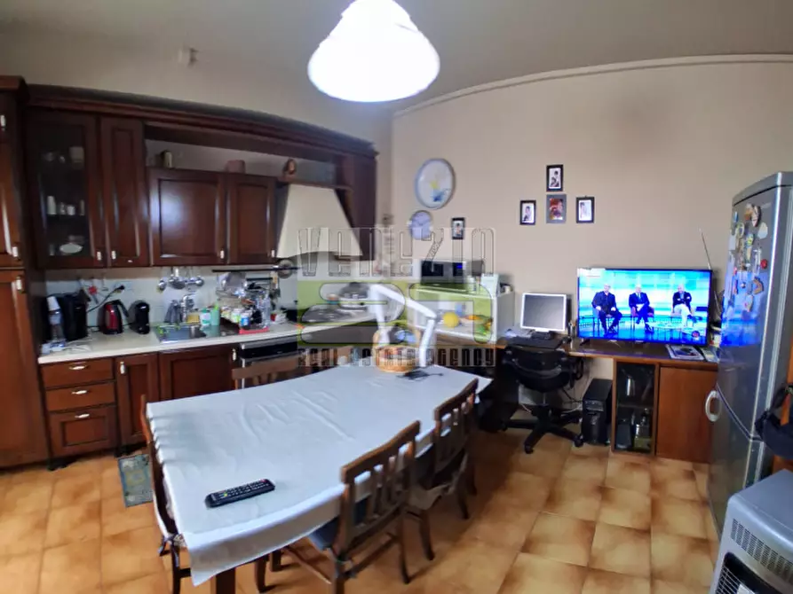 Immagine 5 di Appartamento in vendita  in piazza Teatro a Avola