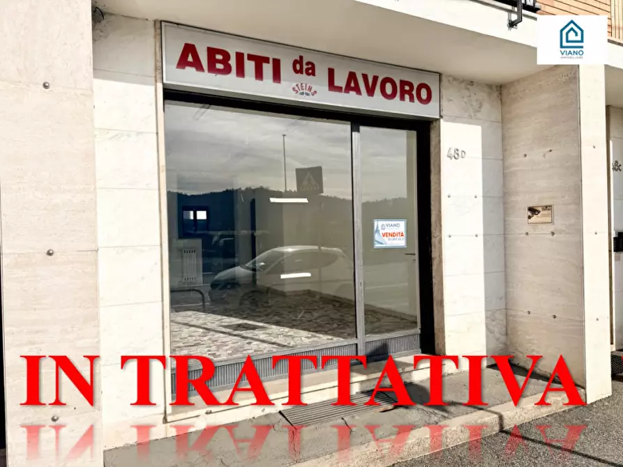 Immagine 1 di Negozio in vendita  in Stradale Torino 48 a Chivasso