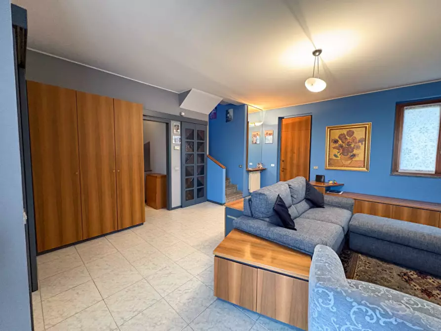 Immagine 5 di Villa in vendita  in Via Pessina 31 a Biassono