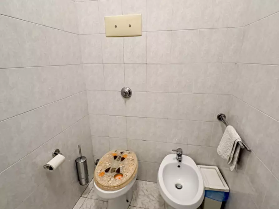 Immagine 11 di Villa in vendita  in Via Pessina 31 a Biassono