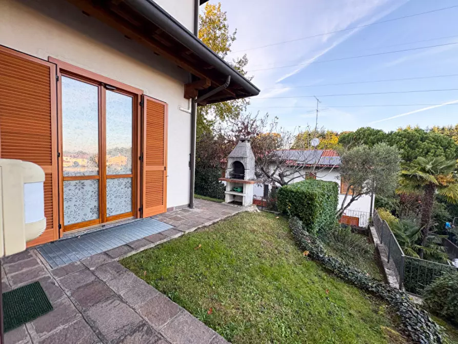 Immagine 14 di Villa in vendita  in Via Pessina 31 a Biassono