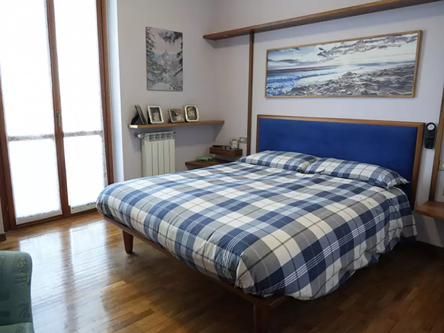 Immagine 23 di Villa in vendita  in Via Pessina 31 a Biassono