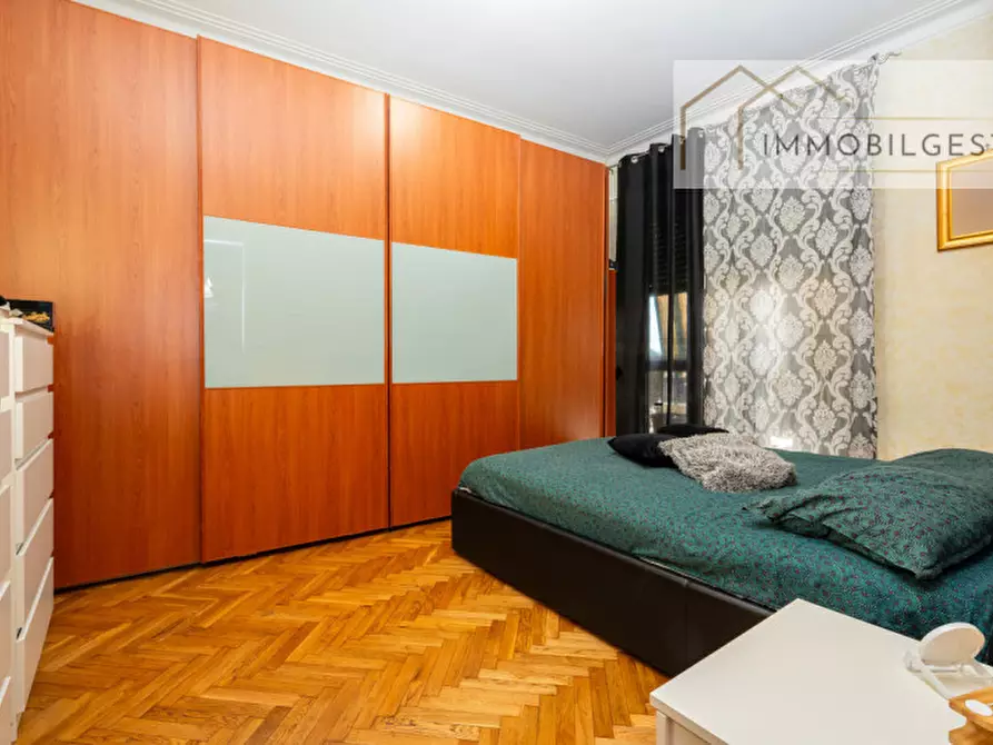 Immagine 9 di Appartamento in vendita  in Corso Regina Margherita 208 a Torino