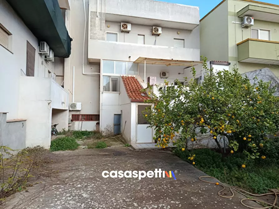 Immagine 24 di Appartamento in vendita  in Via Piave, 38 a Lizzano