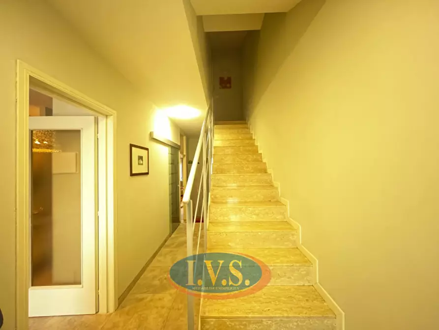 Immagine 3 di Casa trifamiliare in vendita  a Campodoro