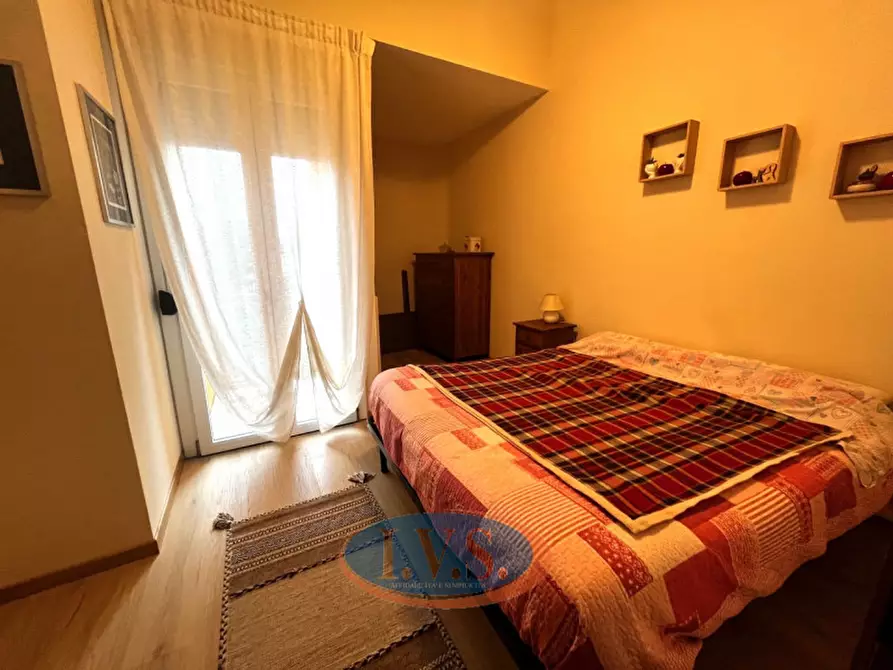 Immagine 15 di Casa trifamiliare in vendita  a Campodoro