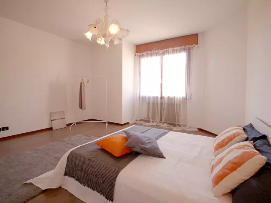 Immagine 17 di Villetta a schiera in vendita  in Via Comandante Masaccio, 3 a Caerano Di San Marco