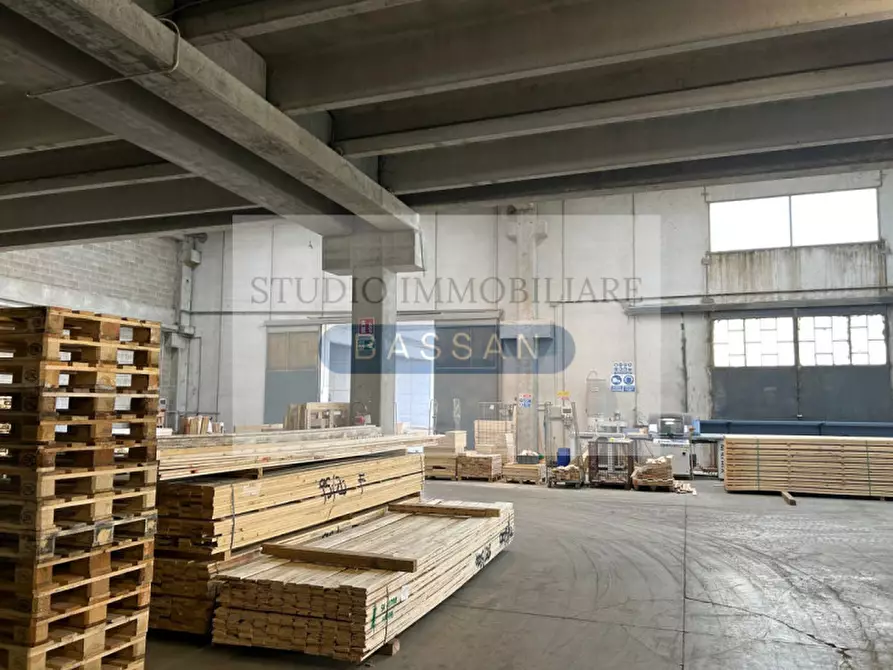 Immagine 4 di Capannone industriale in affitto  in via Marco Vitruvio Pollione 10 a Cassano Magnago