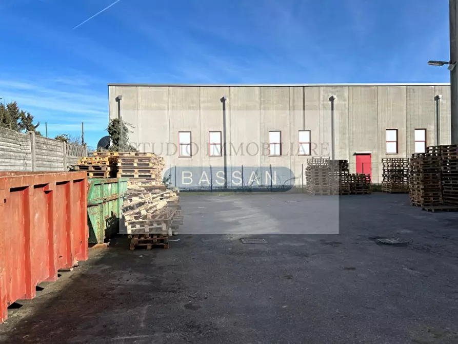 Immagine 11 di Capannone industriale in affitto  in via Marco Vitruvio Pollione 10 a Cassano Magnago