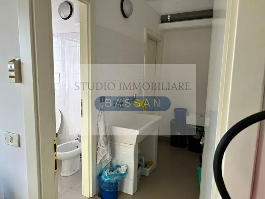 Immagine 16 di Capannone industriale in affitto  in via Marco Vitruvio Pollione 10 a Cassano Magnago