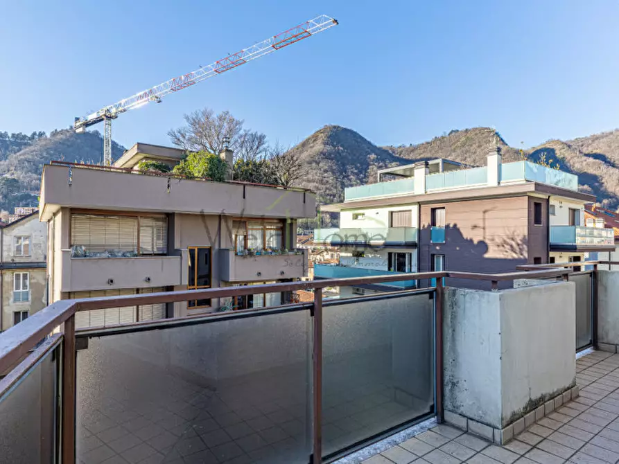 Immagine 6 di Appartamento in vendita  in Via Manara 9 a Como