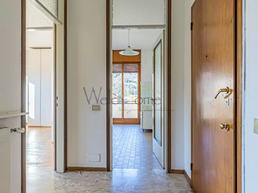 Immagine 9 di Appartamento in vendita  in Via Manara 9 a Como