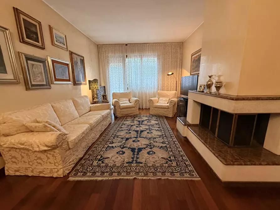 Immagine 1 di Appartamento in vendita  in Via Vittorio Saetta a Padova