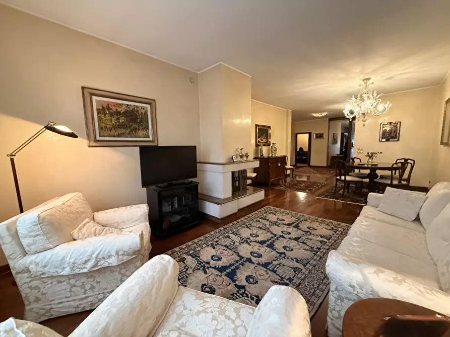 Immagine 2 di Appartamento in vendita  in Via Vittorio Saetta a Padova