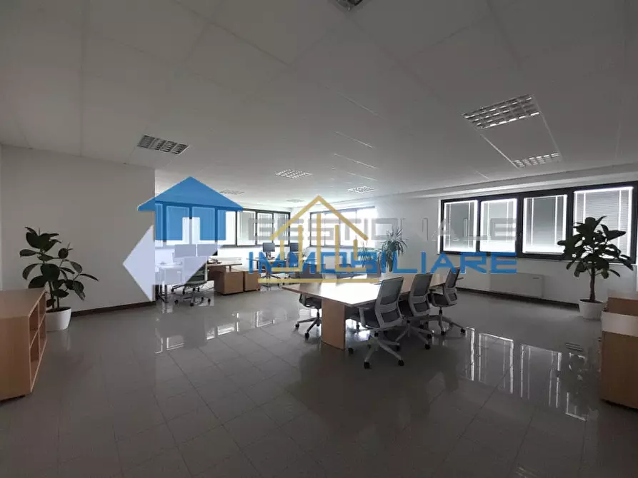 Immagine 9 di Laboratorio in vendita  in Via Papa San Pio X 6 a Acquafredda