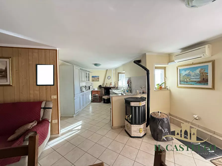 Immagine 3 di Casa indipendente in vendita  in Sanfatucchio a Castiglione Del Lago