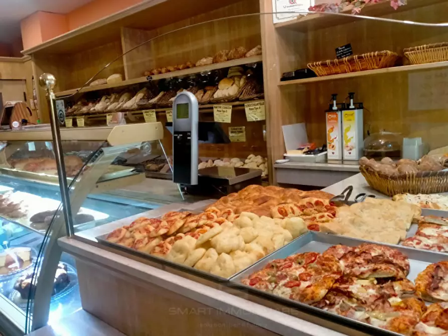 Immagine 5 di Laboratorio in vendita  in Via Vittorio Veneto a Brescia