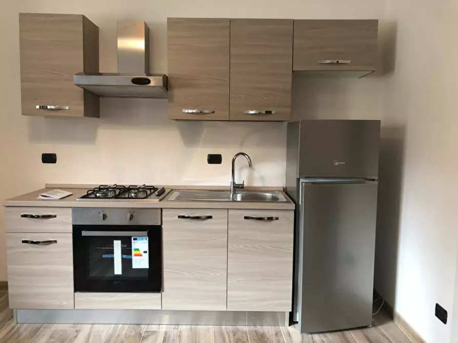 Immagine 3 di Appartamento in vendita  in Via Ansperto da Biassono 34 a Biassono