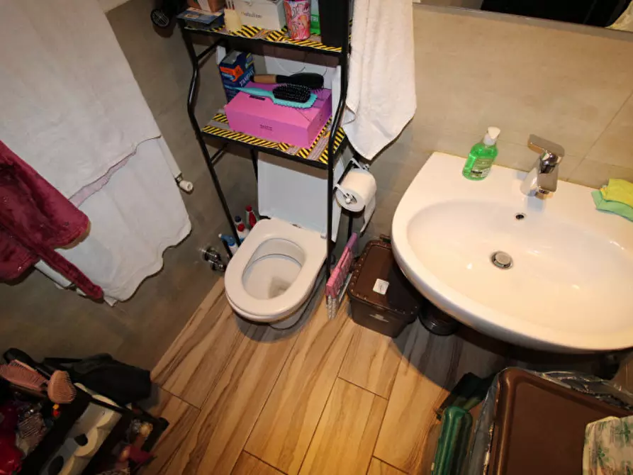 Immagine 8 di Appartamento in vendita  in Via Ansperto da Biassono 34 a Biassono