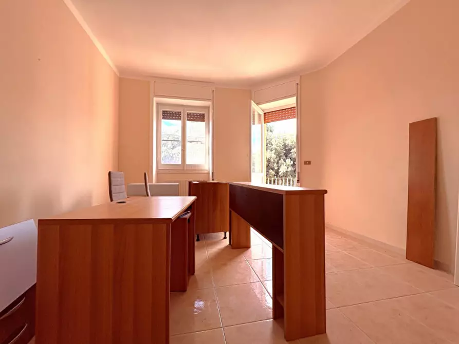 Immagine 5 di Appartamento in vendita  in via Monte Grappa 196 a Squinzano