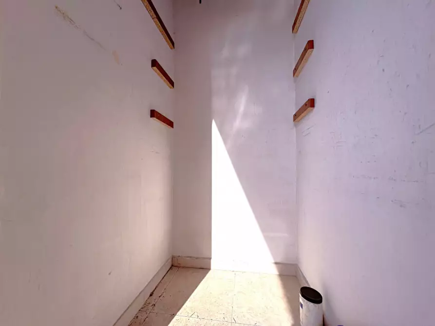 Immagine 8 di Appartamento in vendita  in via Monte Grappa 196 a Squinzano