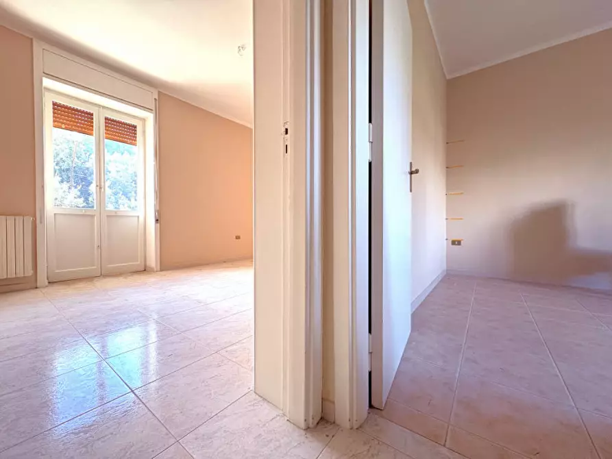 Immagine 16 di Appartamento in vendita  in via Monte Grappa 196 a Squinzano