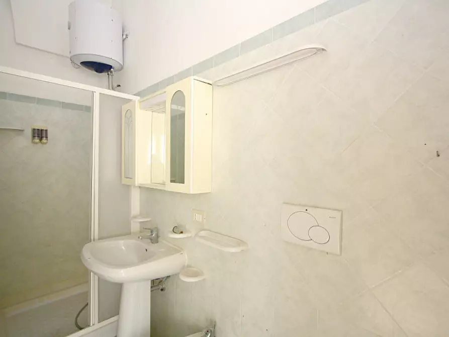 Immagine 6 di Casa indipendente in vendita  in Via Crispi a Parabita