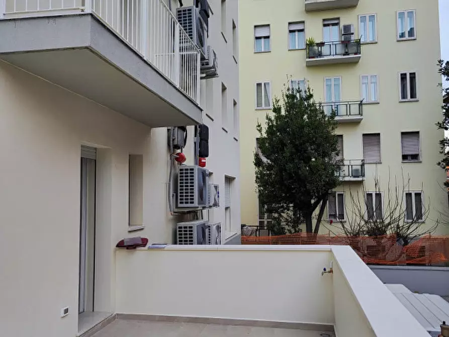 Immagine 4 di Appartamento in vendita  a Padova