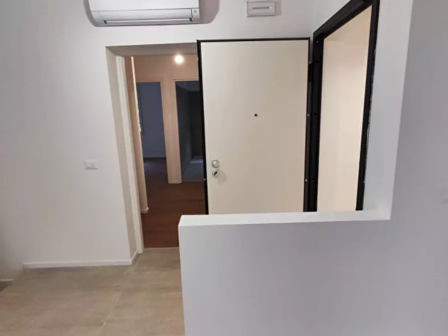 Immagine 6 di Appartamento in vendita  a Padova