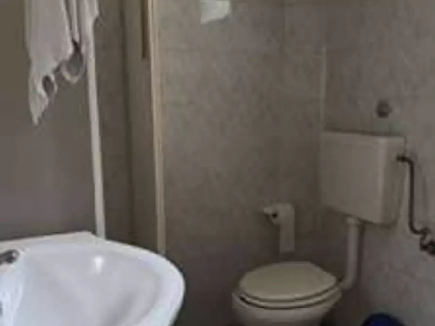 Immagine 6 di Casa indipendente in vendita  in Via Ugo Foscolo, n. 36 a Lentini