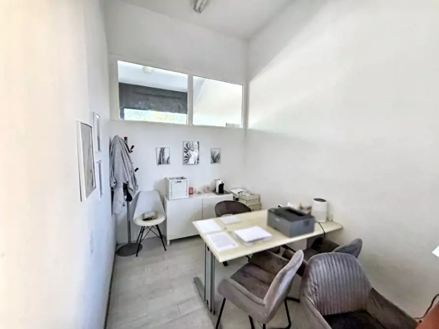 Immagine 5 di Laboratorio in vendita  in Piazza della Repubblica 8A a Zevio