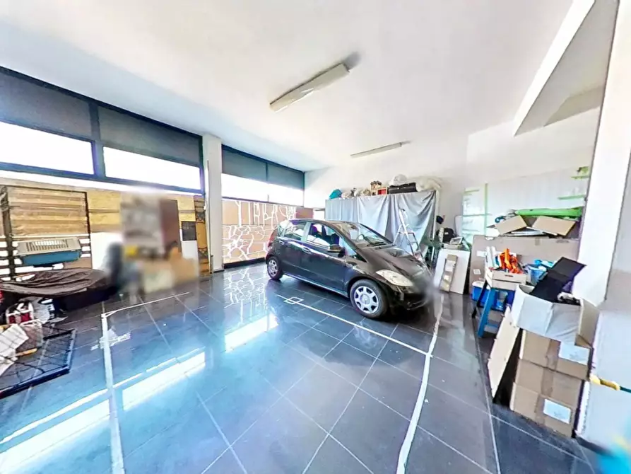 Immagine 15 di Laboratorio in vendita  in Piazza della Repubblica 8A a Zevio