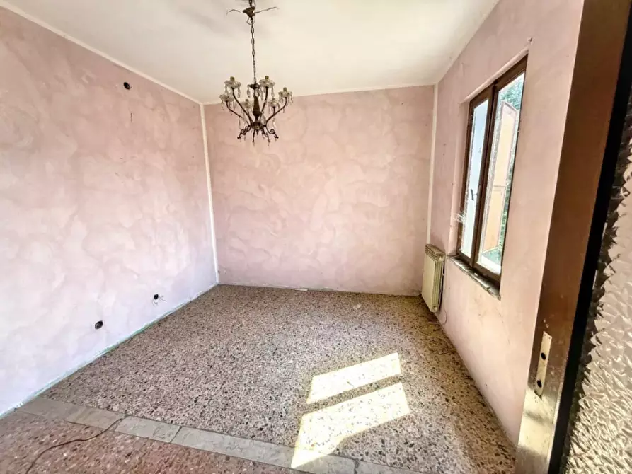 Immagine 8 di Appartamento in vendita  in Piazza della Repubblica 12 a Zevio