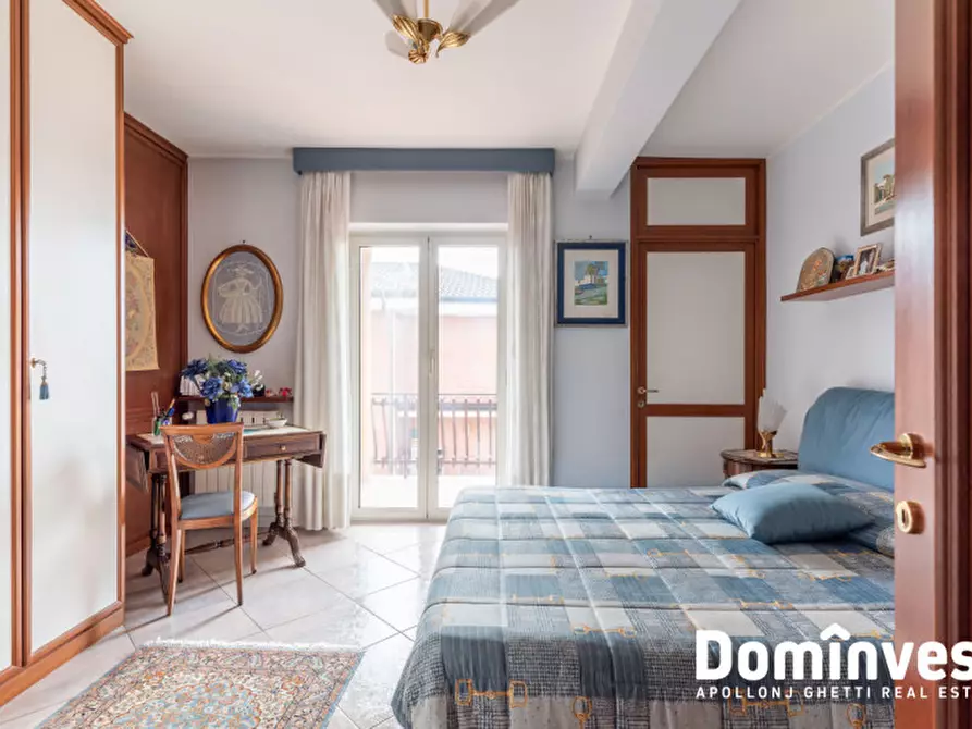 Immagine 12 di Villa in vendita  in Via Perseo a Guidonia Montecelio