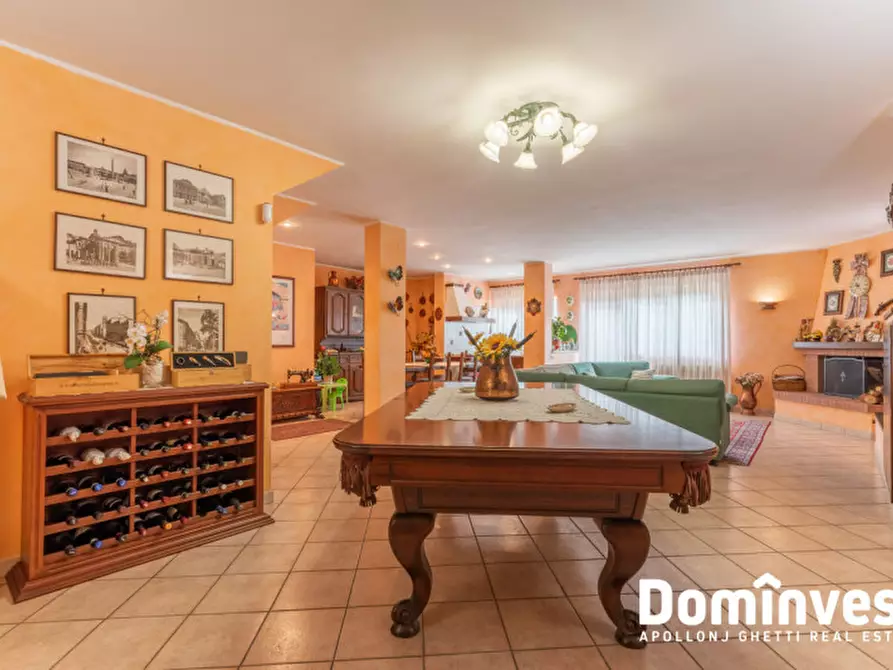 Immagine 19 di Villa in vendita  in Via Perseo a Guidonia Montecelio