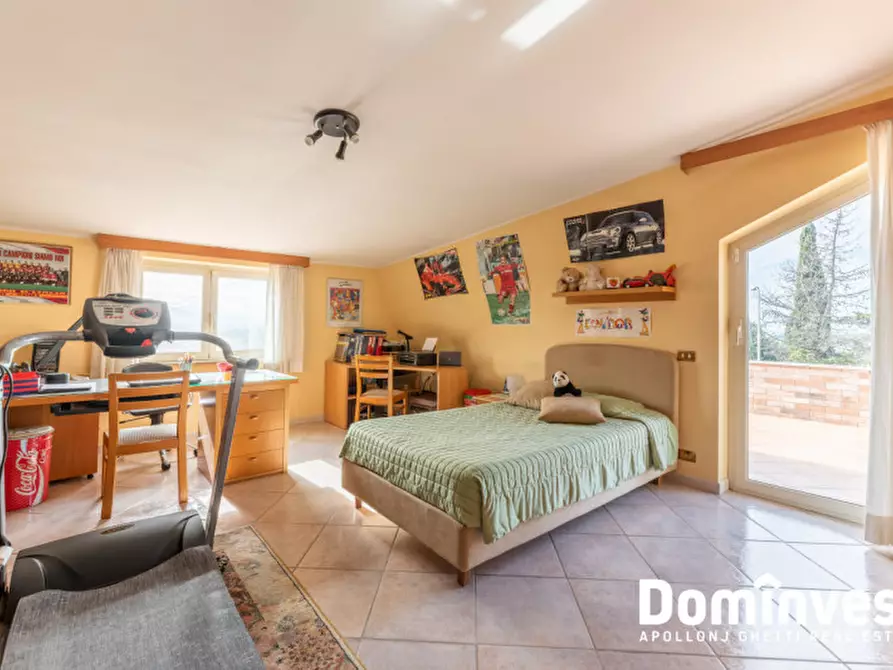 Immagine 29 di Villa in vendita  in Via Perseo a Guidonia Montecelio