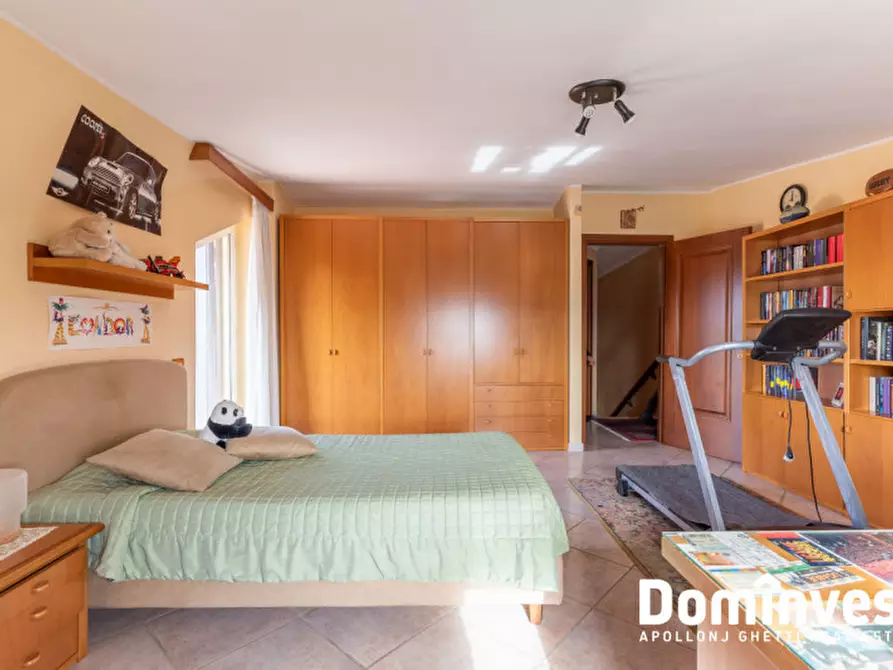 Immagine 31 di Villa in vendita  in Via Perseo a Guidonia Montecelio