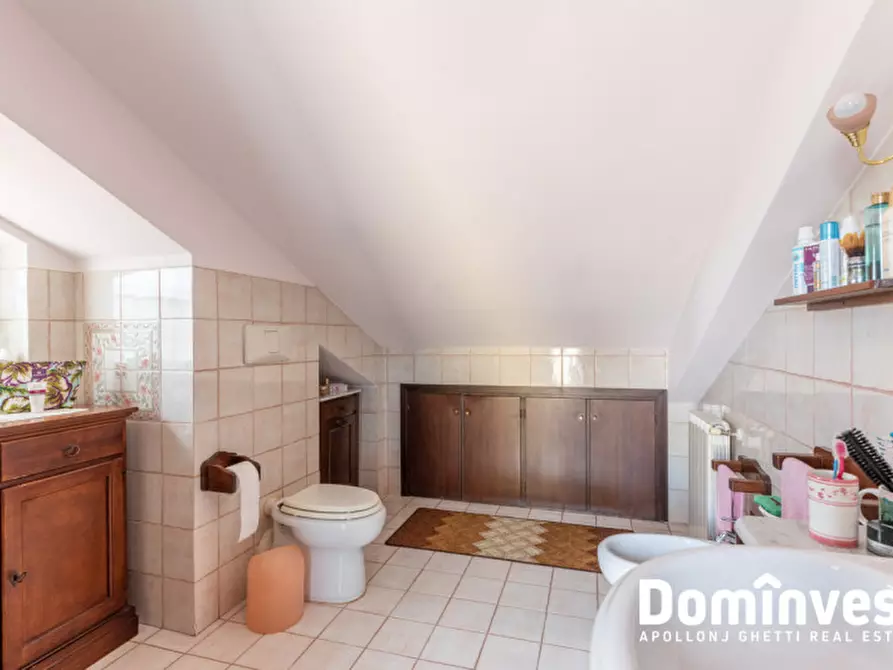 Immagine 40 di Villa in vendita  in Via Perseo a Guidonia Montecelio