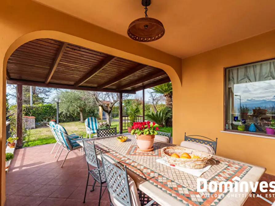 Immagine 54 di Villa in vendita  in Via Perseo a Guidonia Montecelio