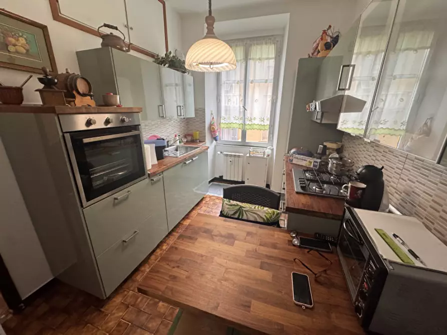 Immagine 1 di Appartamento in vendita  in via G. opisso a Genova