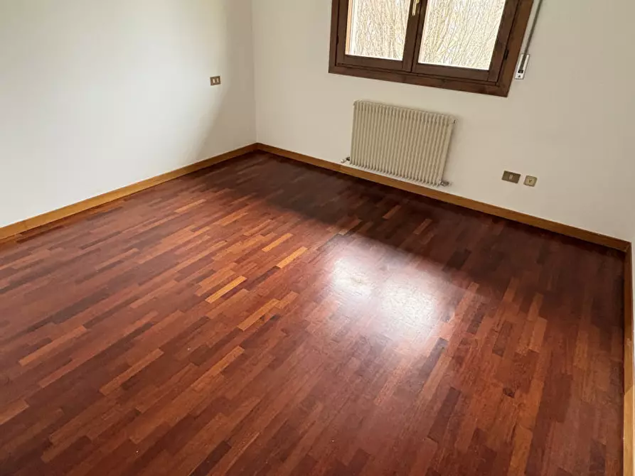 Immagine 3 di Appartamento in affitto  in via monta' a Padova