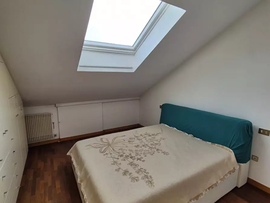 Immagine 6 di Appartamento in affitto  in via monta' a Padova