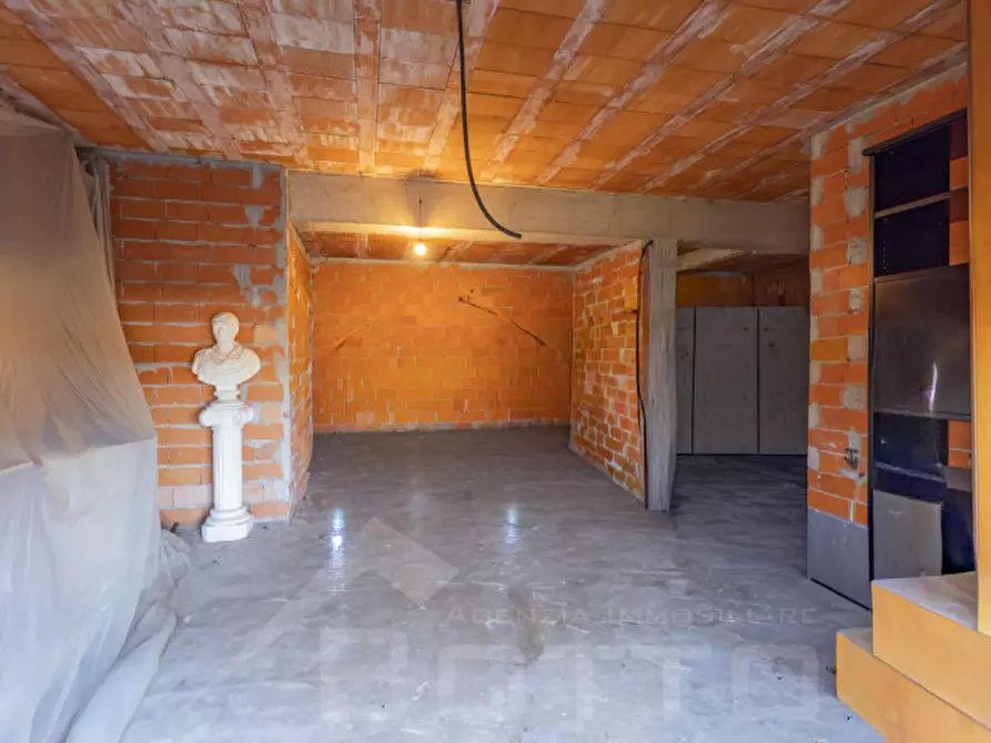 Immagine 2 di Casa indipendente in vendita  in via novara 302 a Borgomanero