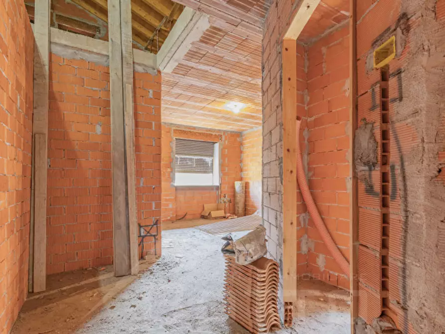 Immagine 11 di Casa indipendente in vendita  in via novara 302 a Borgomanero