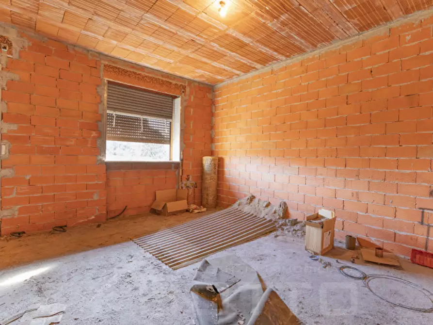 Immagine 13 di Casa indipendente in vendita  in via novara 302 a Borgomanero