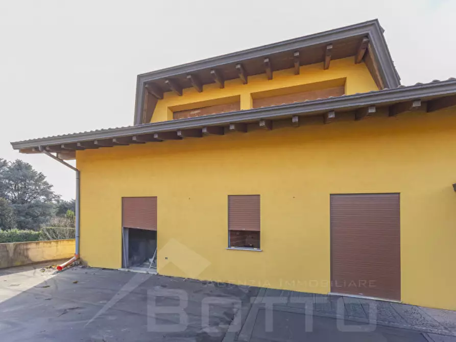 Immagine 20 di Casa indipendente in vendita  in via novara 302 a Borgomanero