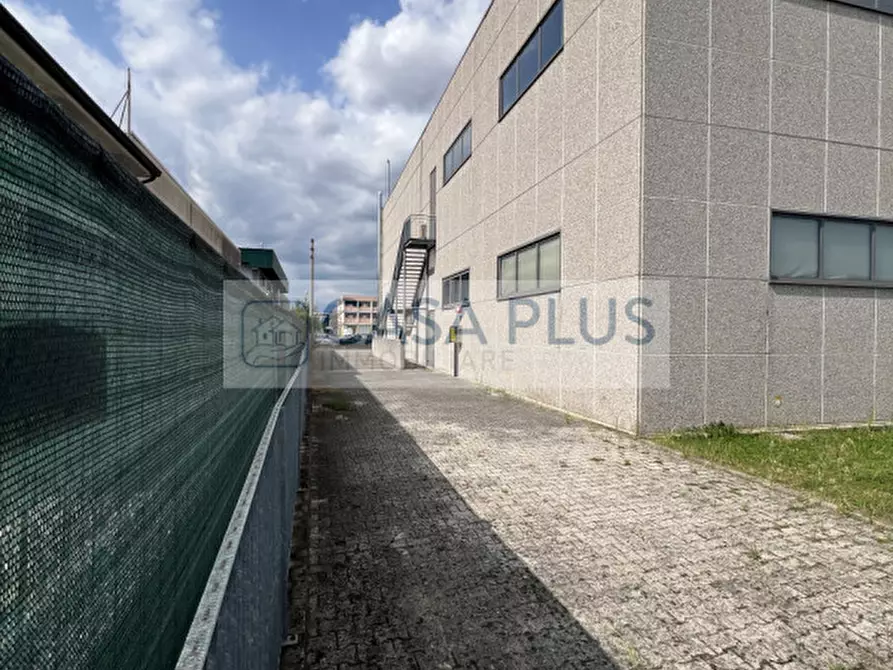 Immagine 7 di Capannone industriale in vendita  a Tombolo